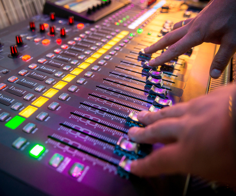 Audio Recording & Mixing Mastering